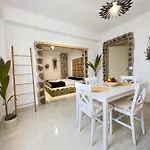 La Casa Di Lusso N3 - Adults Only *